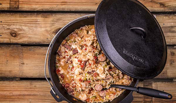 https://savageventures.b-cdn.net/wp-content/uploads/2017/11/Easy_Dutch_Oven_Jambalaya_Feature.jpg