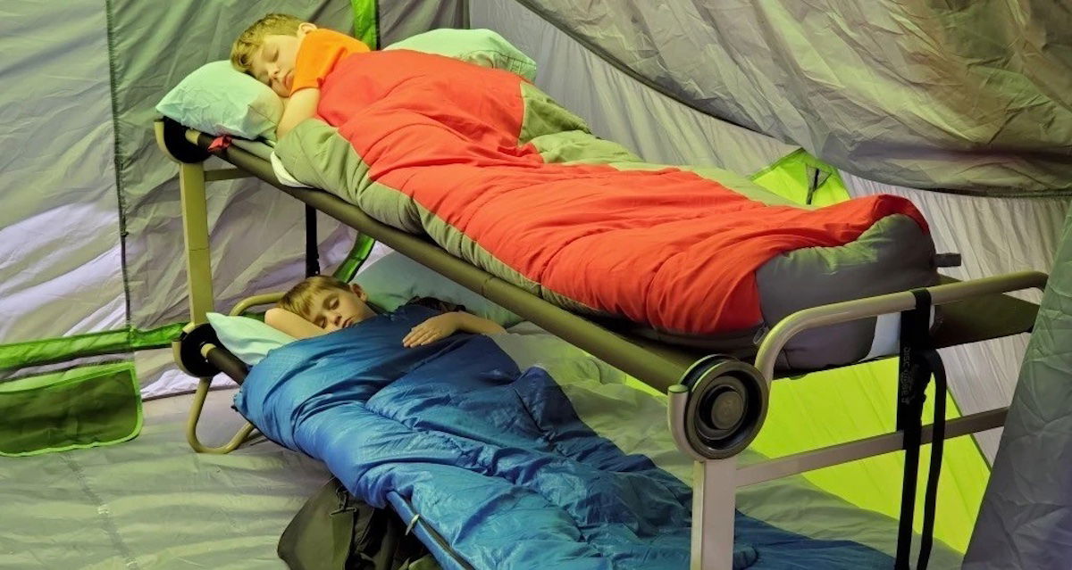 Camping sleeping outlet cot