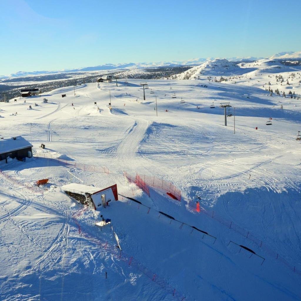 The World's Most Extreme Ski Slopes