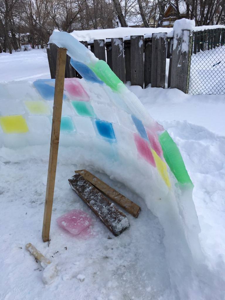 build an igloo