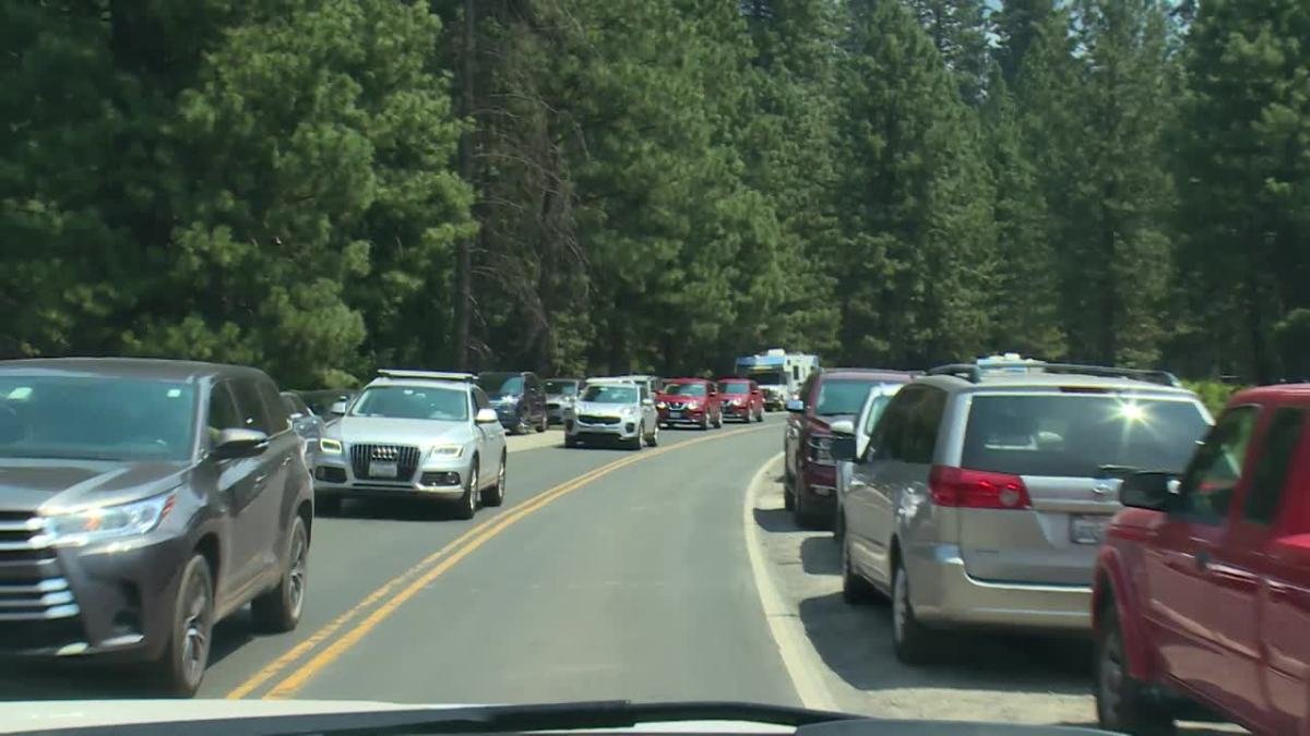 Yosemite Traffic.