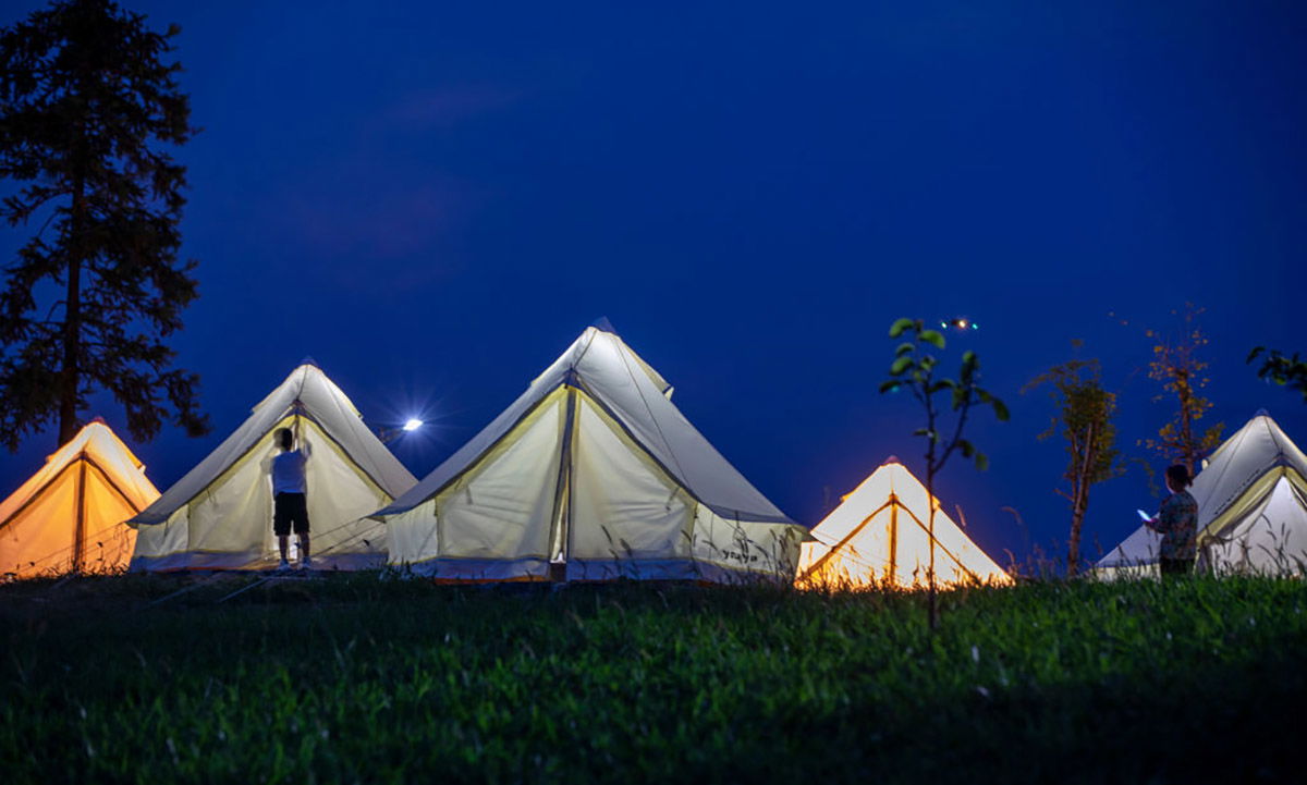 5 Great Camp Lighting Solutions