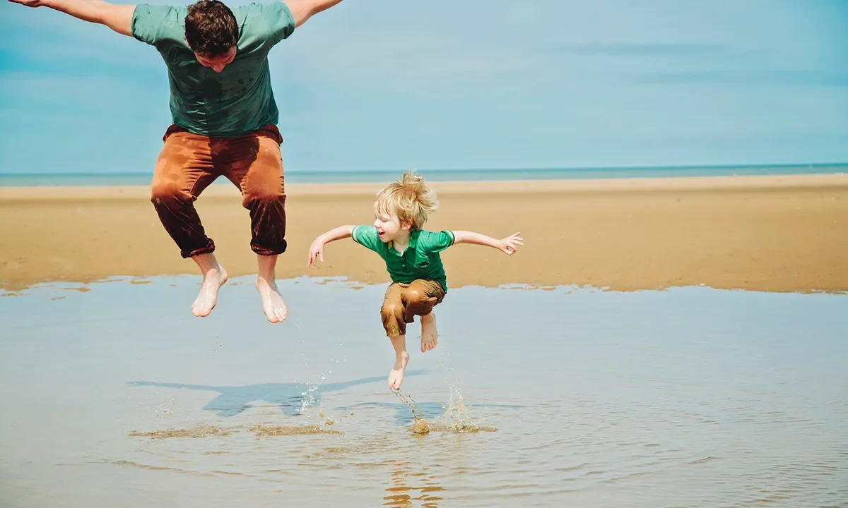 Is Going Barefoot Healthier for Your Kids?