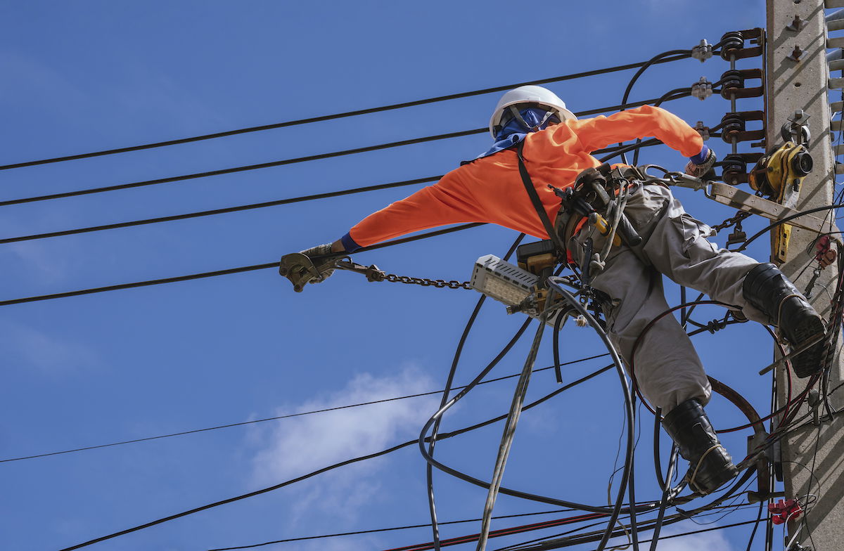 Electrical lineman