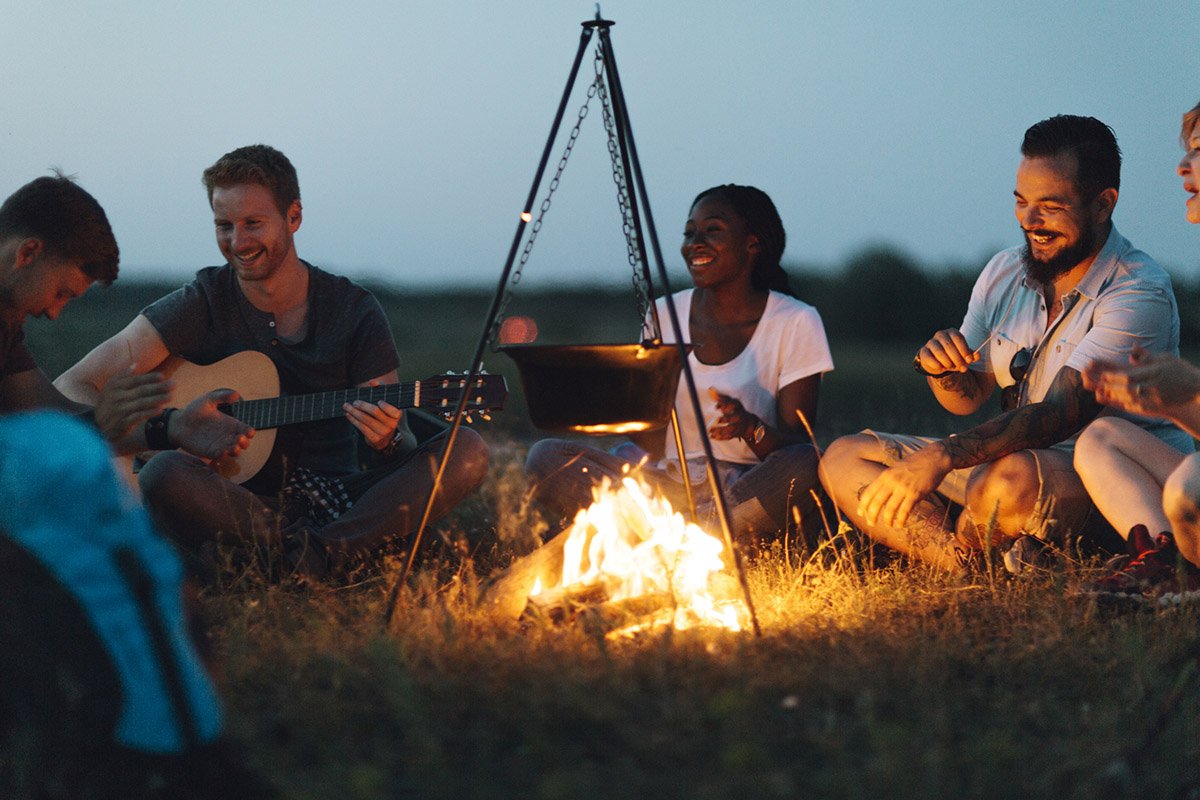 celebrate-campfire-day-outdoors