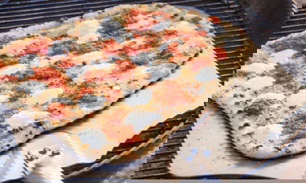 grilled-pizza