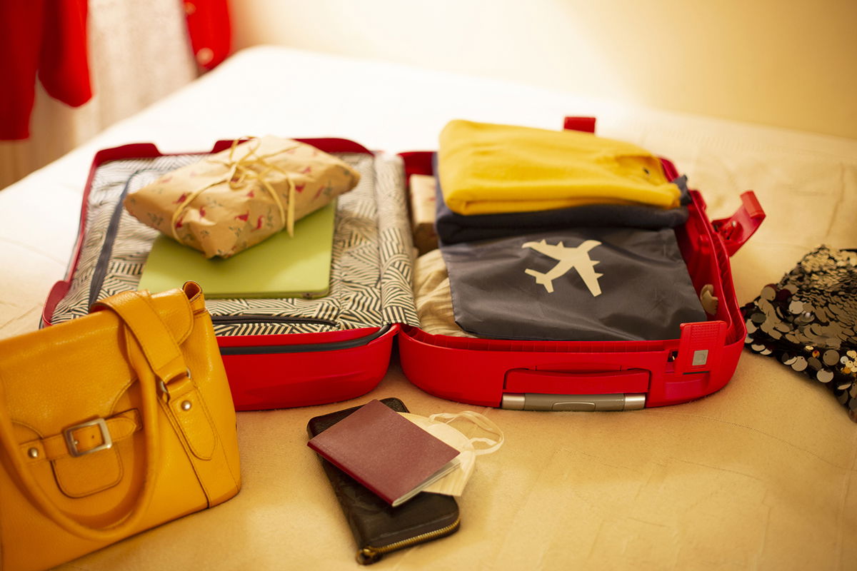 These Flight Attendant-loved Packing Cubes Are $16