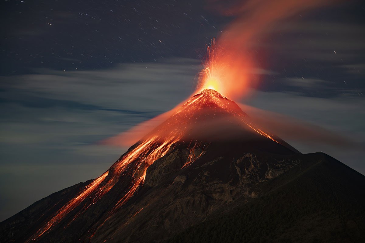 active-volcanoes-you-can-actually-visit