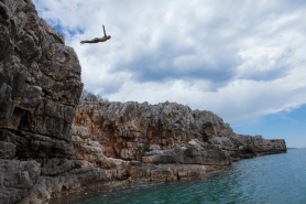 high diving speed