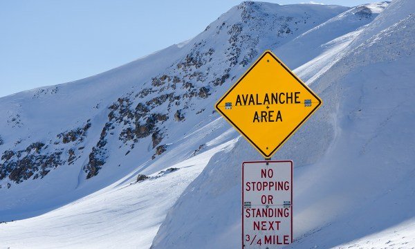 prepare-for-avalanche-with-safety-courses