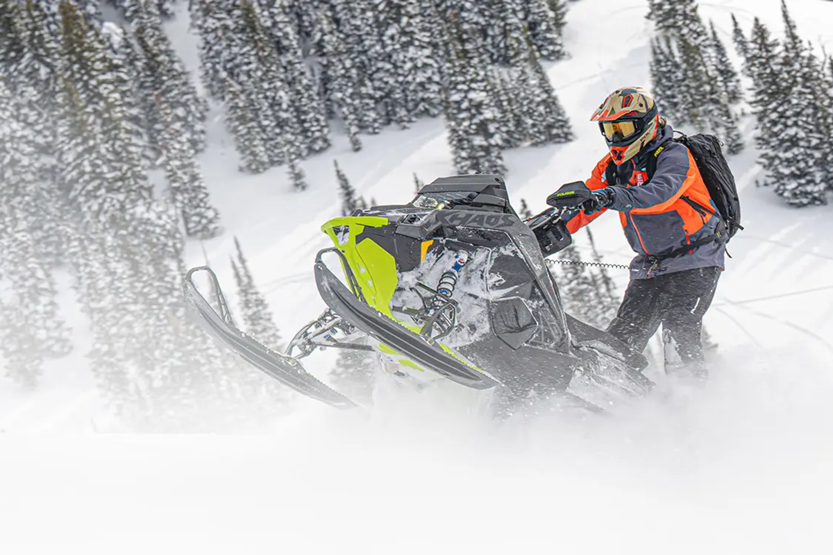 turbocharged-snow-mobiles-for-winter-riding