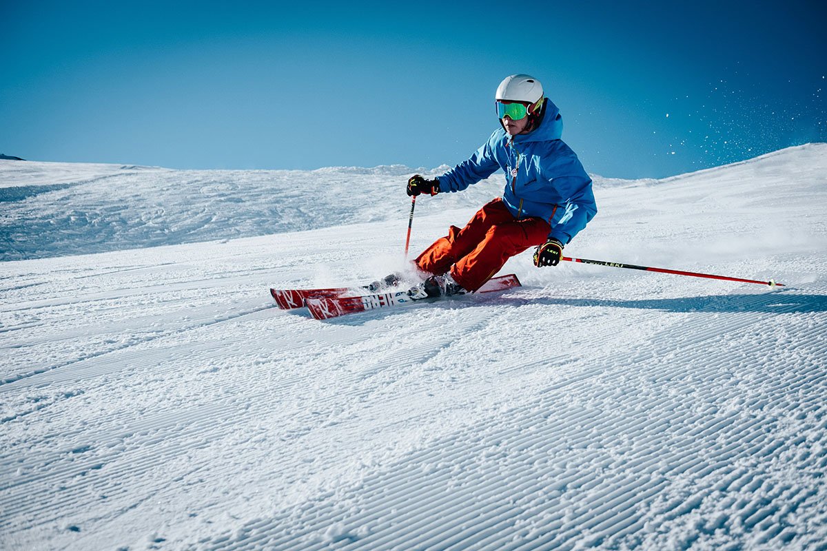 How to Choose Ski & Snowboard Pants & Bibs