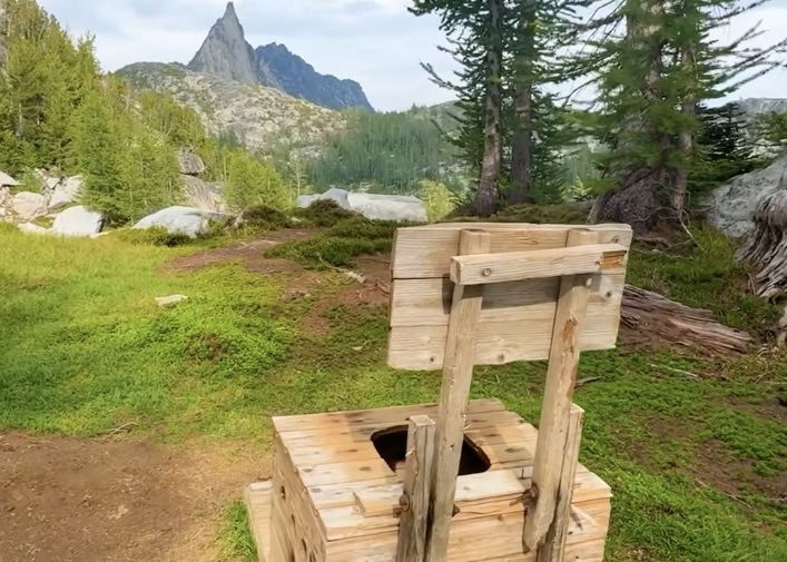 Best Selling Products toilet-with-a-view This Path Rest room Has a Breathtaking View—Right here’s the Bizarre Catch Blog  